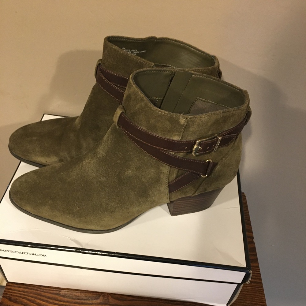 Alex Marie short boot